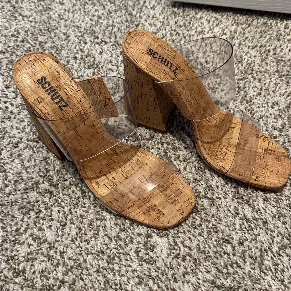 Schutz Victorie Beige Cork & Transparent Vinyl High Block Heel Sandals, Size 10